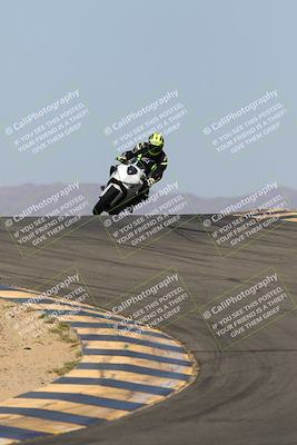 media/Mar-28-2022-Superbike Trackdays (Mon) [[b8603d0f67]]/Open Track Time/Turns 9 and 10/